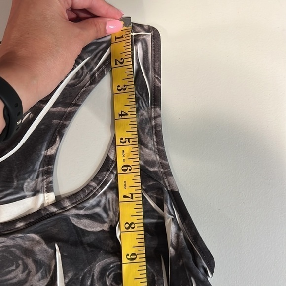 XXI Ruffled Tier Top, Size M - Picture 10 of 10